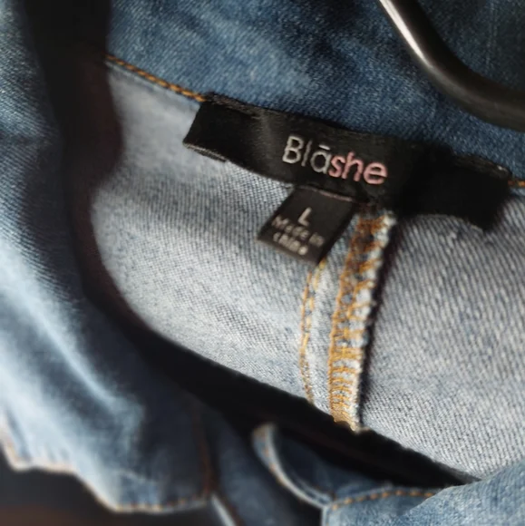 *NEW* Blashe long sleeve button down jean dress - Picture 3 of 3